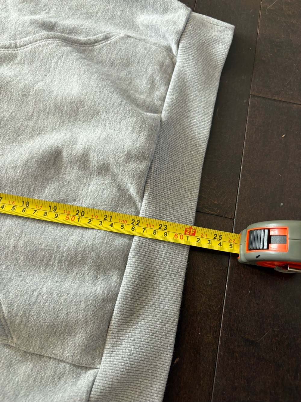 ALO Yoga Men’s Light Heather Gray Hoodie Sweatshirt - Picture 5 of 5
